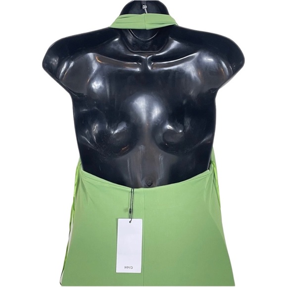 Mango Halterneck draped front midi dress-light green
Size XS, NWT - Picture 3 of 5